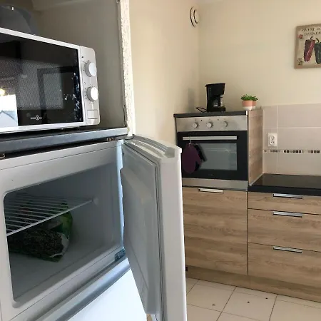 Holiday home Fermette 3ch - 6p Au Pays Du Coquelicot By La Source D'orfee Courcelette