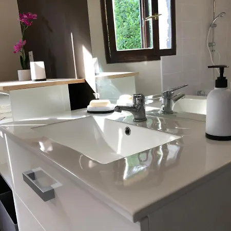 Holiday home Fermette 3ch - 6p Au Pays Du Coquelicot By La Source D'orfee